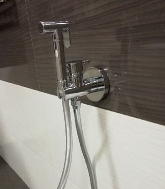 Фото Гигиенический душ со встроенным смесителем Huber Tratto Evo TV00795521