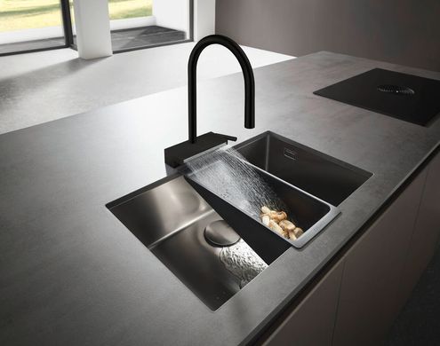 Фото Cмеситель для кухни с выдвижным душем Hansgrohe Aquno Select M81 170 3jet sBox, черный матовый (73831670)