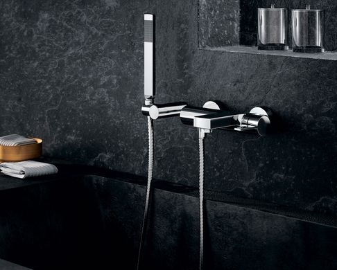 Фото Змішувач для ванни Paffoni Rock з регульованим душовим гарнітуром хром (RO023CR)