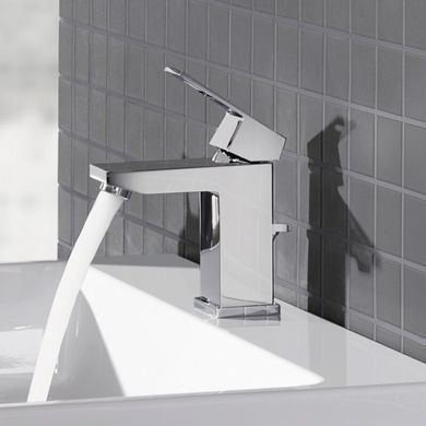Фото Змішувач для умивальника Grohe Eurocube S-Size 2312700E